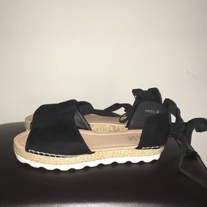 Dlsb Shoes